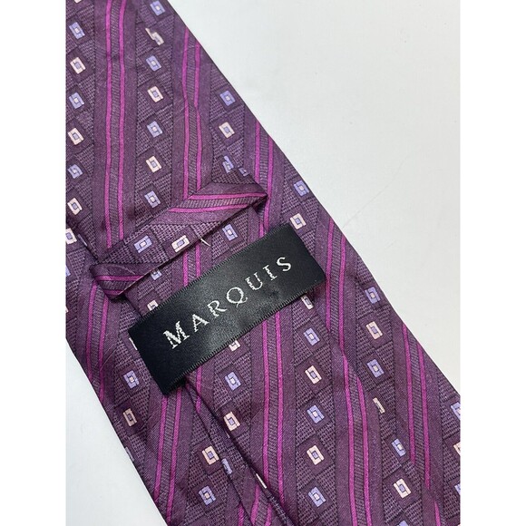 Marquis 100% Silk Geometric Print Purple Neck Tie - Picture 5 of 7